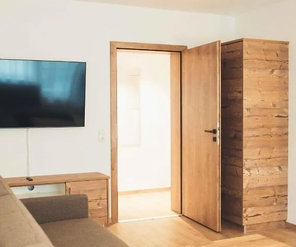 Apartment Haus *